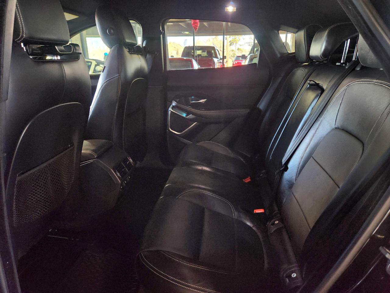 Jaguar E-Pace P300 AWD R-Dynamic HSE 2018