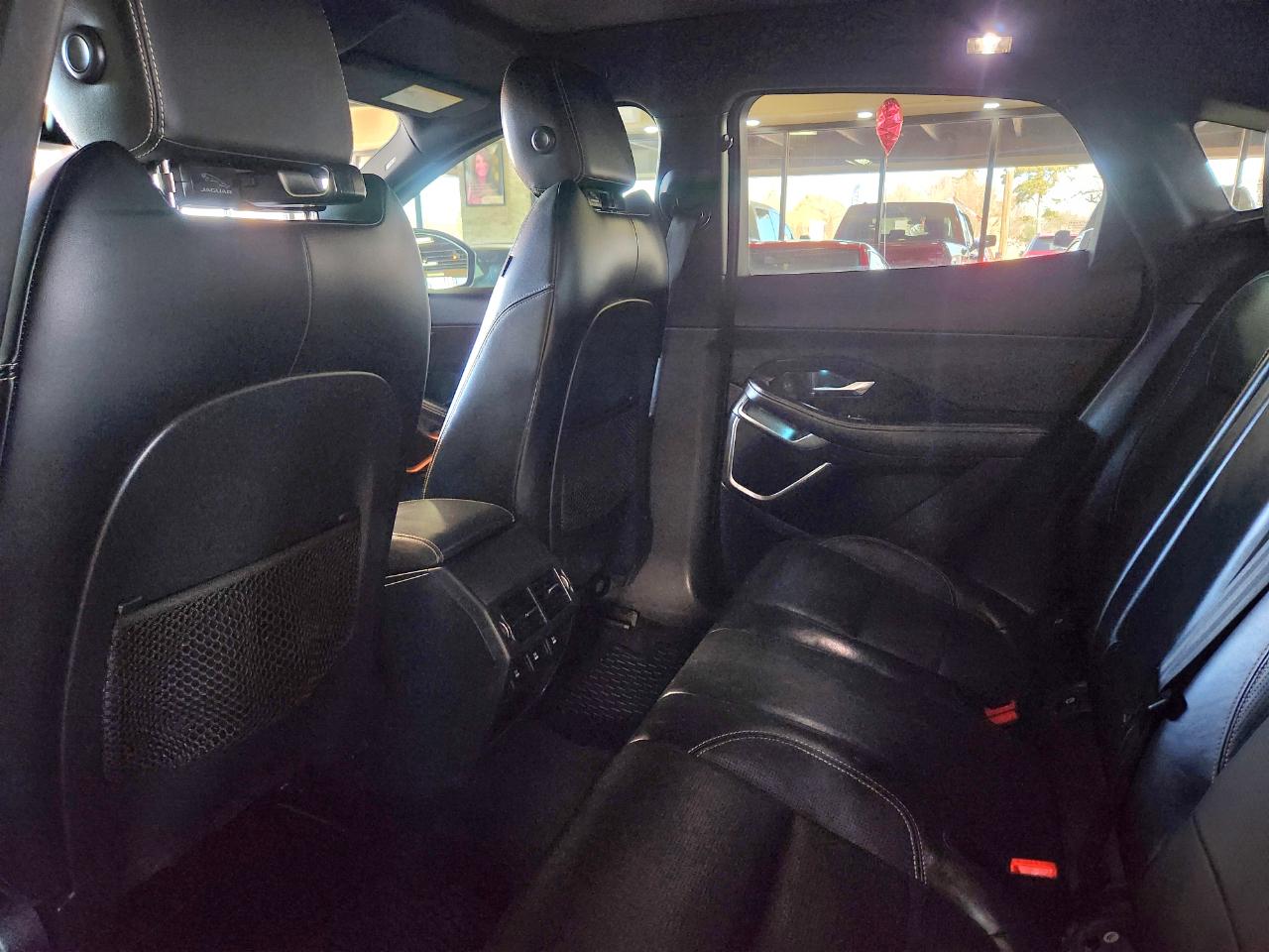 Jaguar E-Pace P300 AWD R-Dynamic HSE 2018