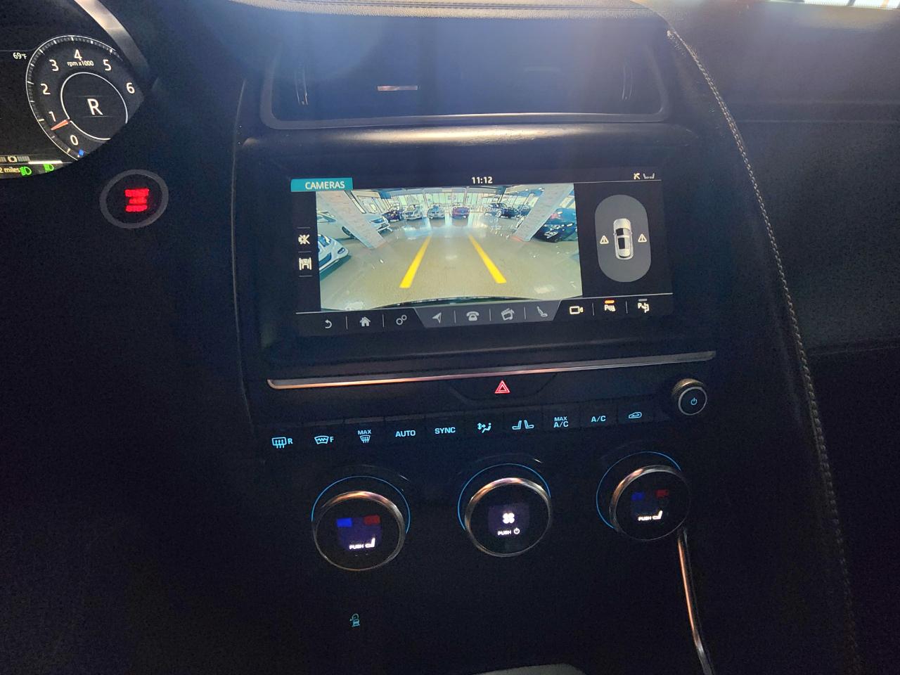 Jaguar E-Pace P300 AWD R-Dynamic HSE 2018