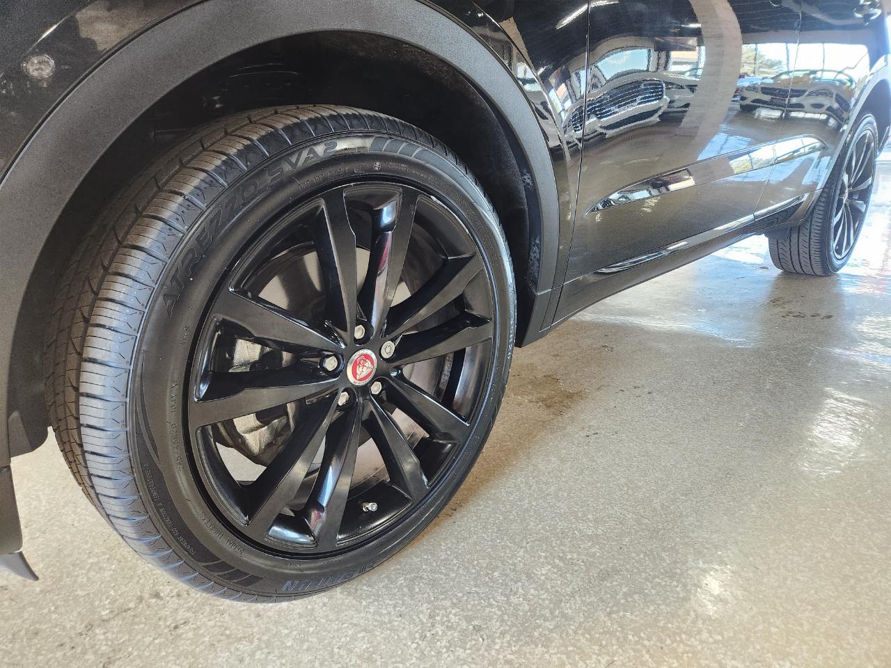 Jaguar E-Pace P300 AWD R-Dynamic HSE 2018