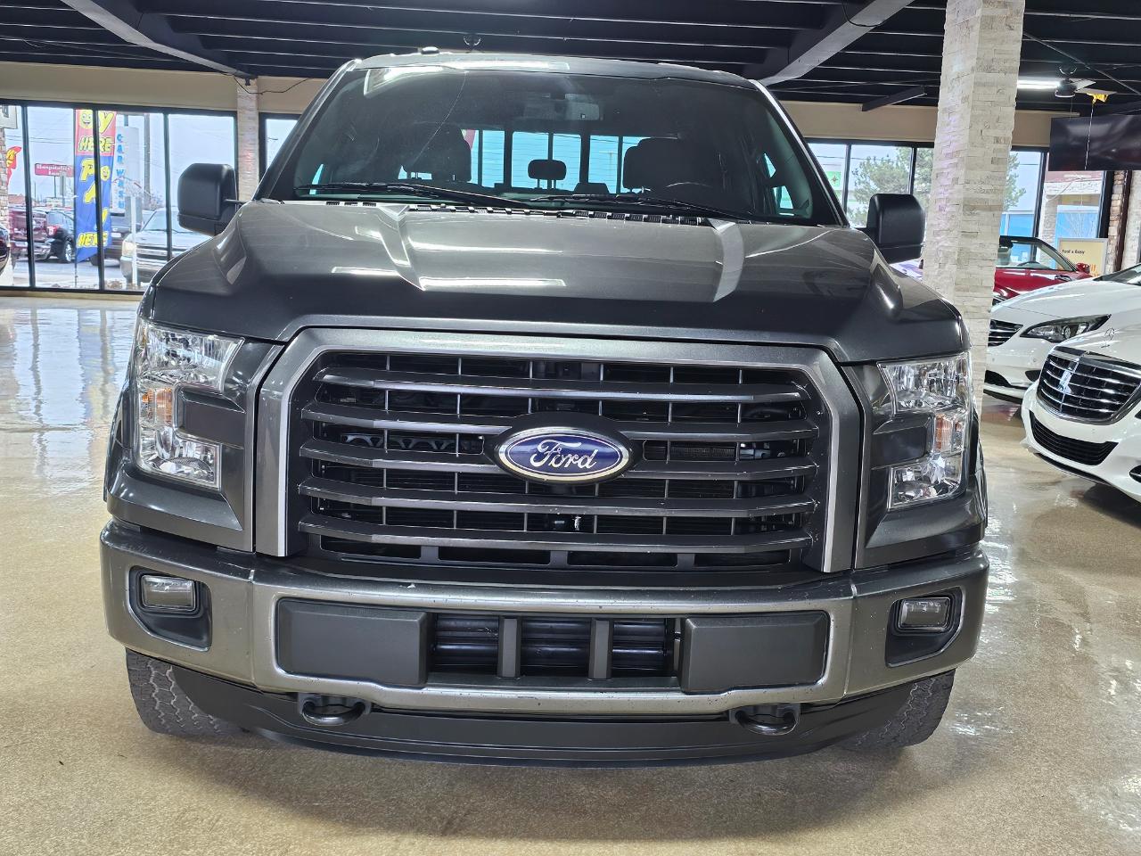 Ford F-150 4WD SuperCrew 145" XLT 2016