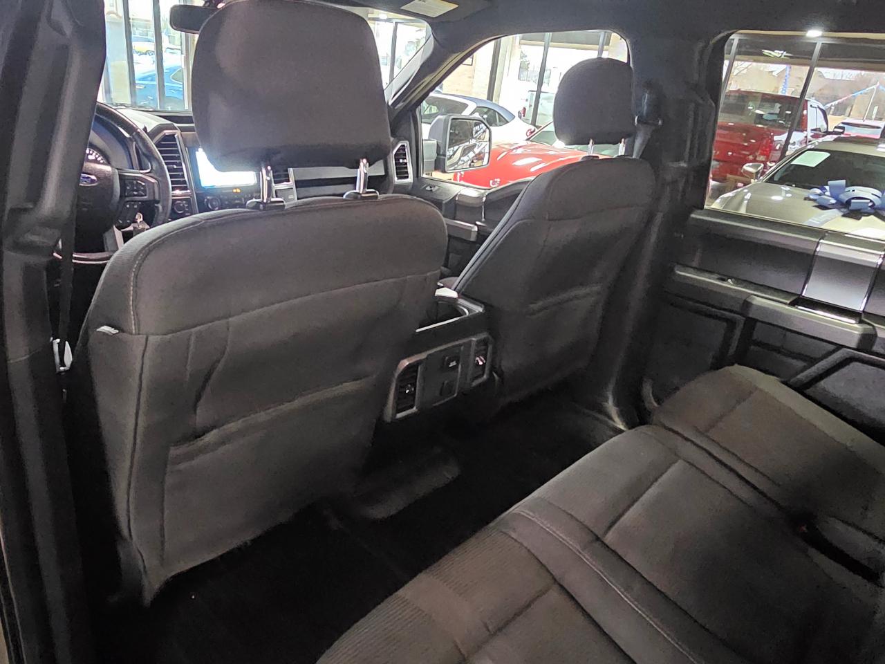 Ford F-150 4WD SuperCrew 145" XLT 2016