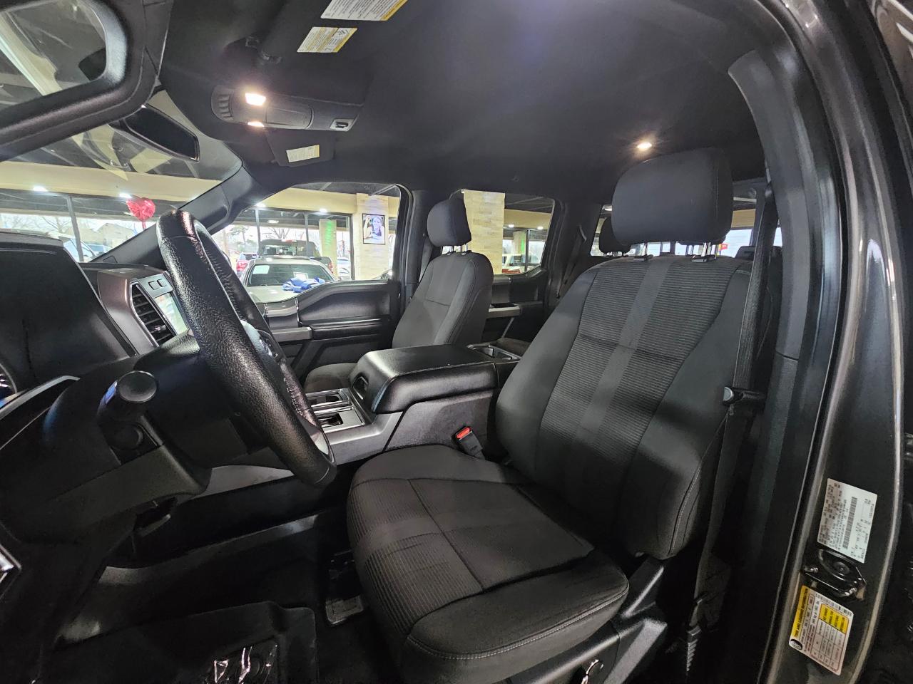 Ford F-150 4WD SuperCrew 145" XLT 2016