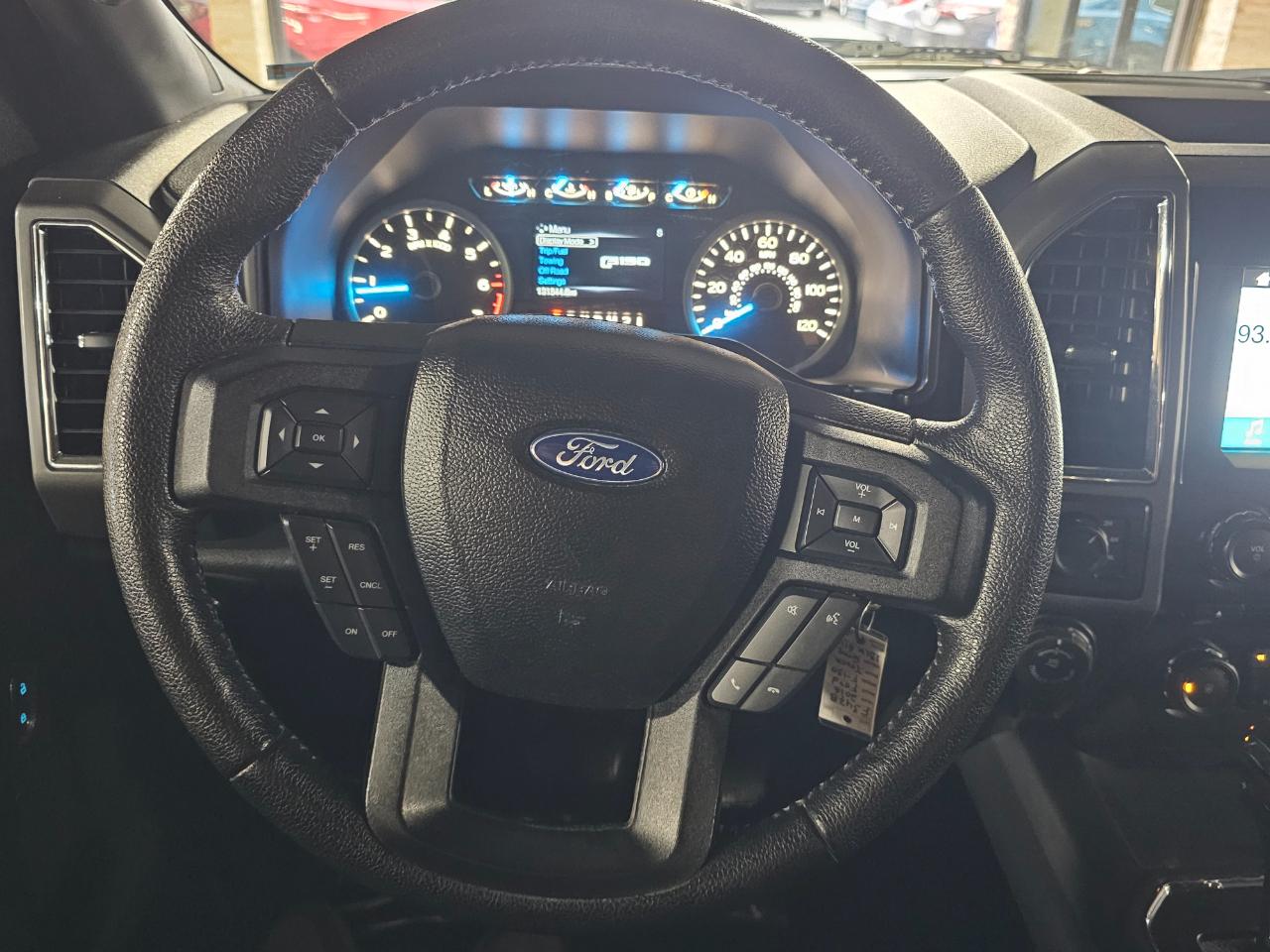 Ford F-150 4WD SuperCrew 145" XLT 2016