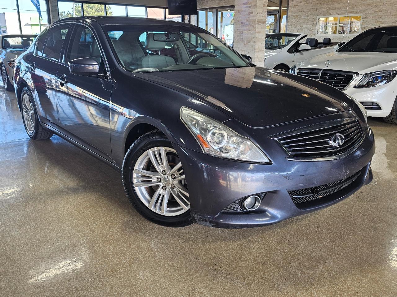Infiniti G37 Sedan 4dr Journey RWD 2010