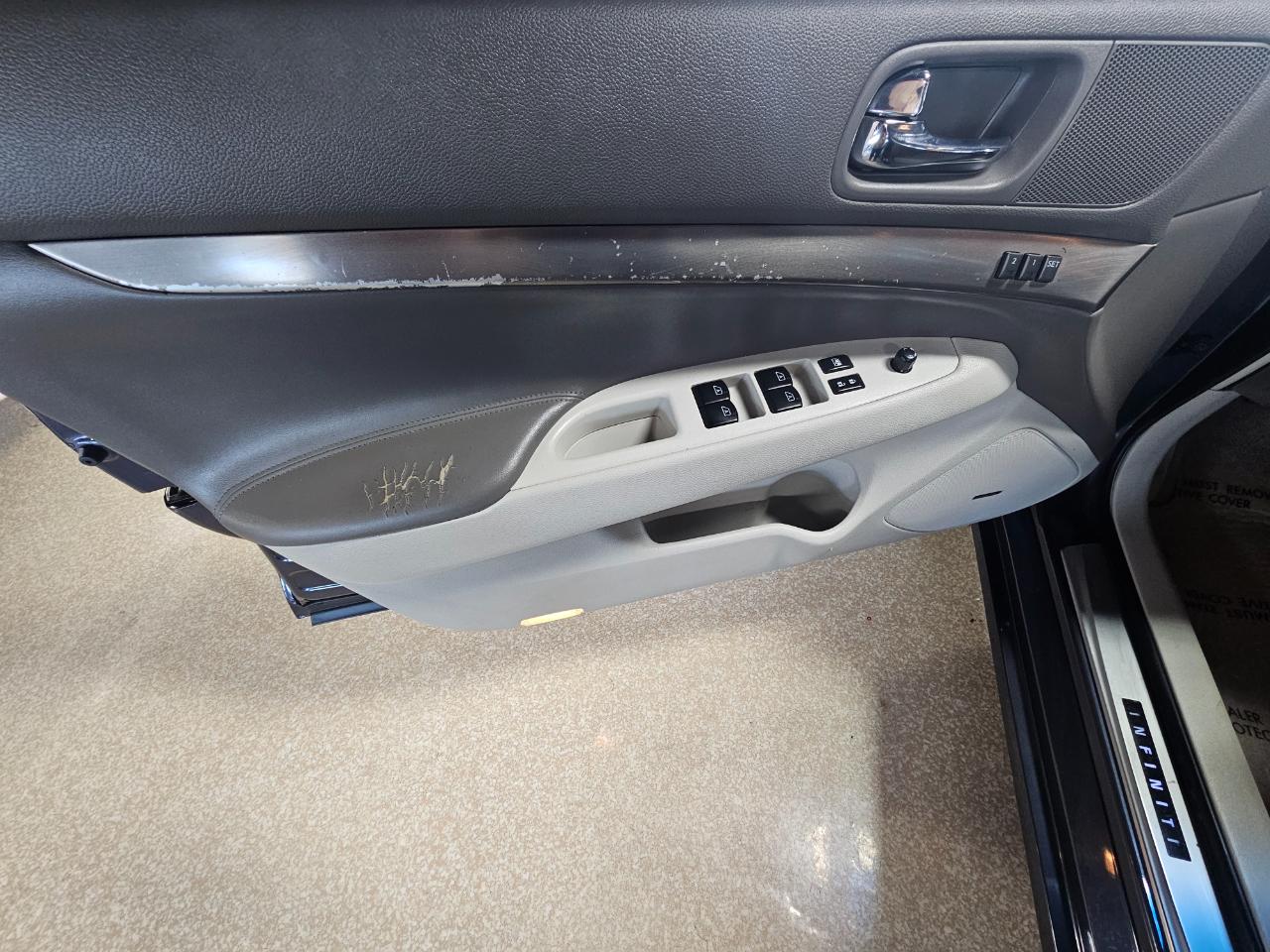 Infiniti G37 Sedan 4dr Journey RWD 2010