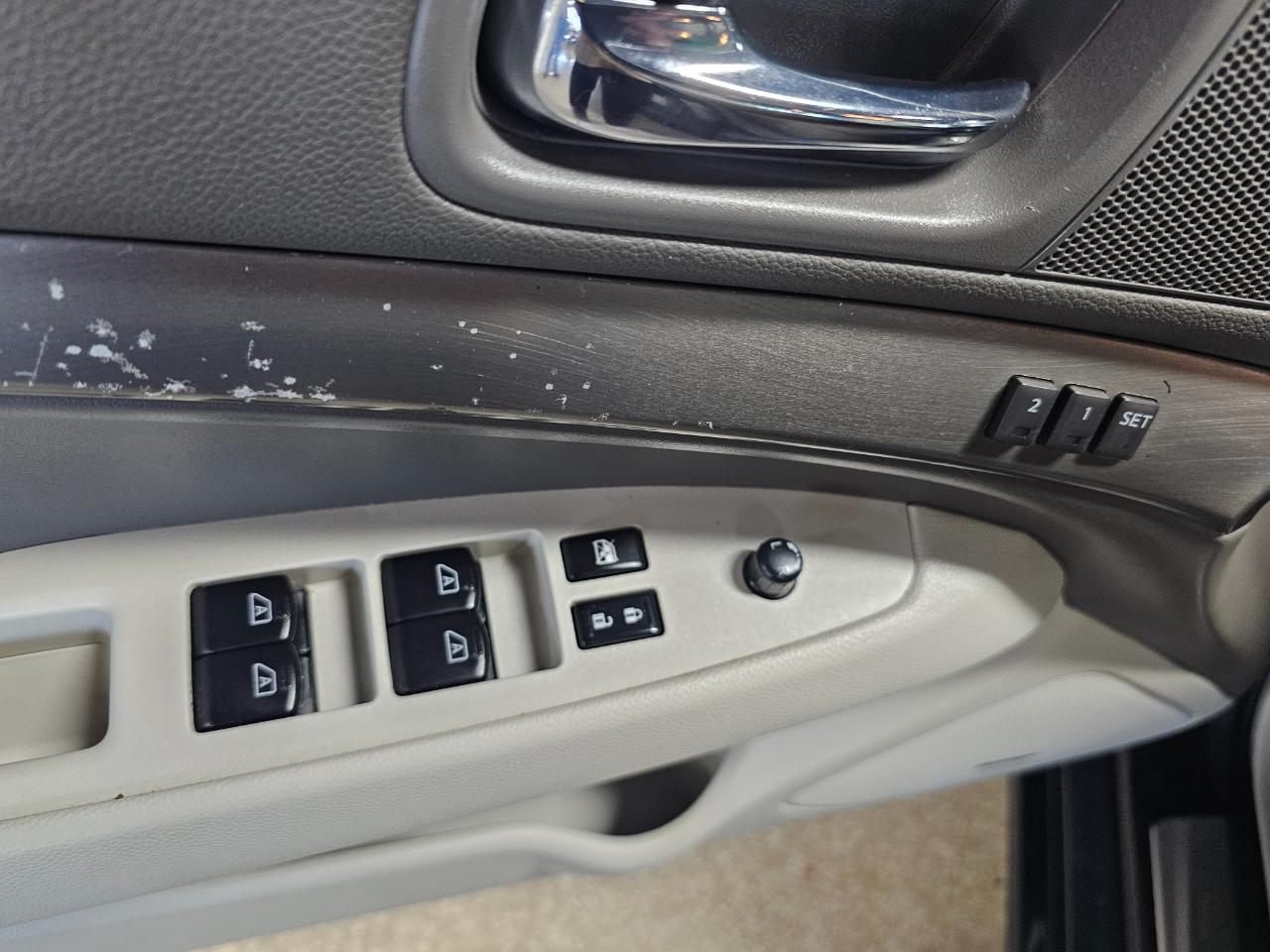 Infiniti G37 Sedan 4dr Journey RWD 2010