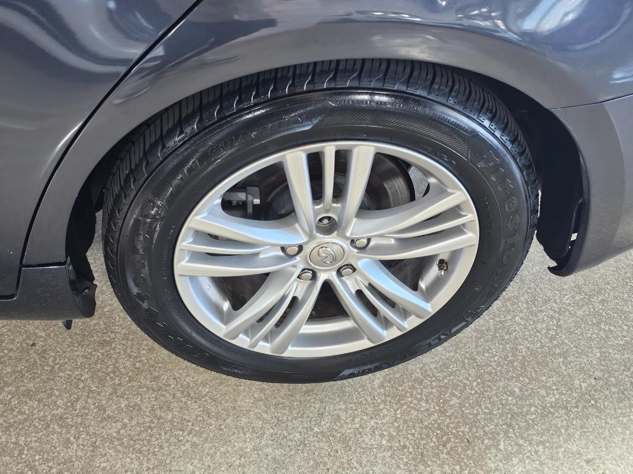 Infiniti G37 Sedan 4dr Journey RWD 2010