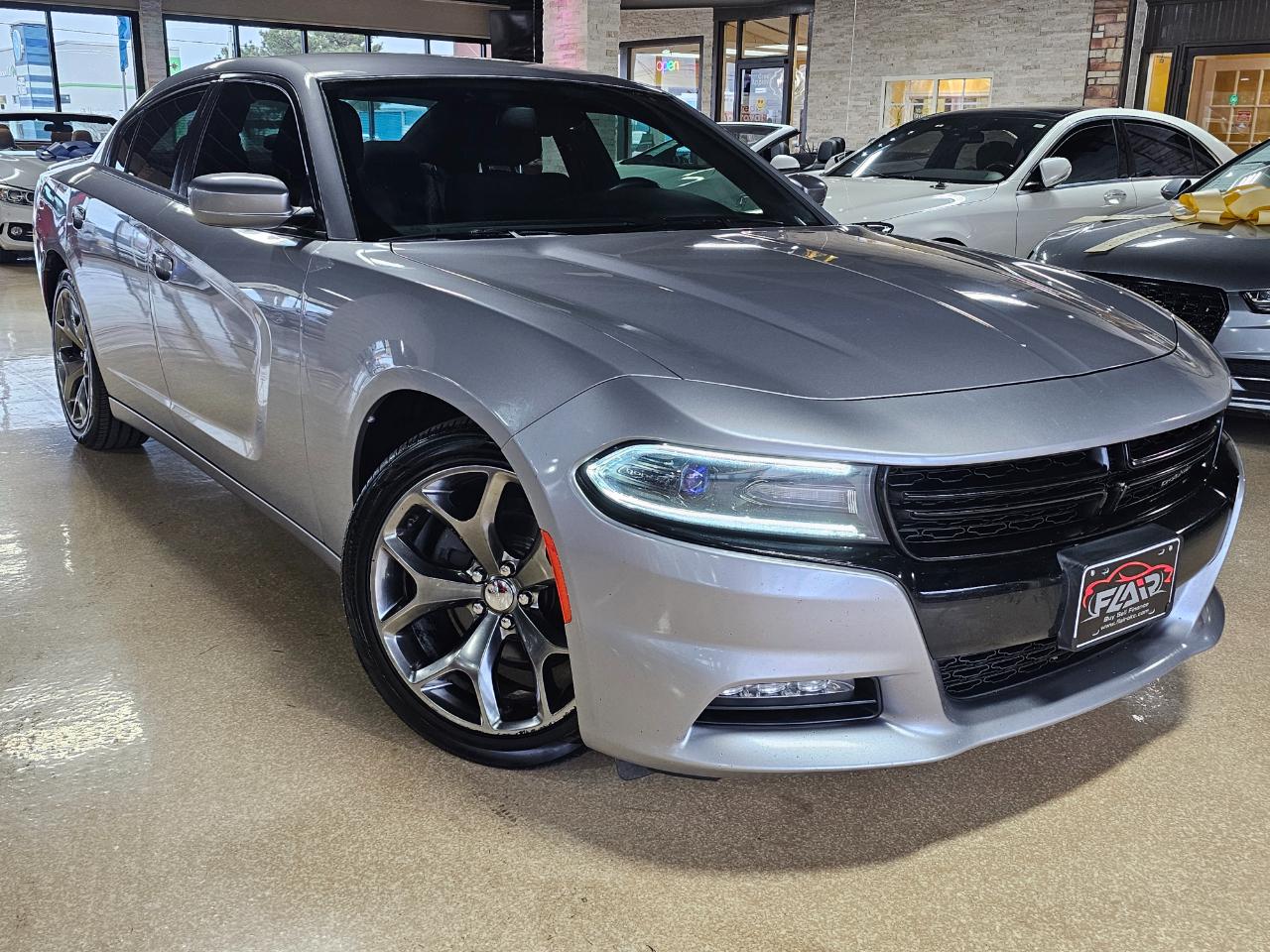2016 Dodge Charger 4dr Sdn SXT RWD