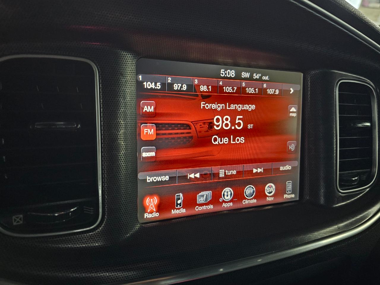 Dodge Charger 4dr Sdn SXT RWD 2016