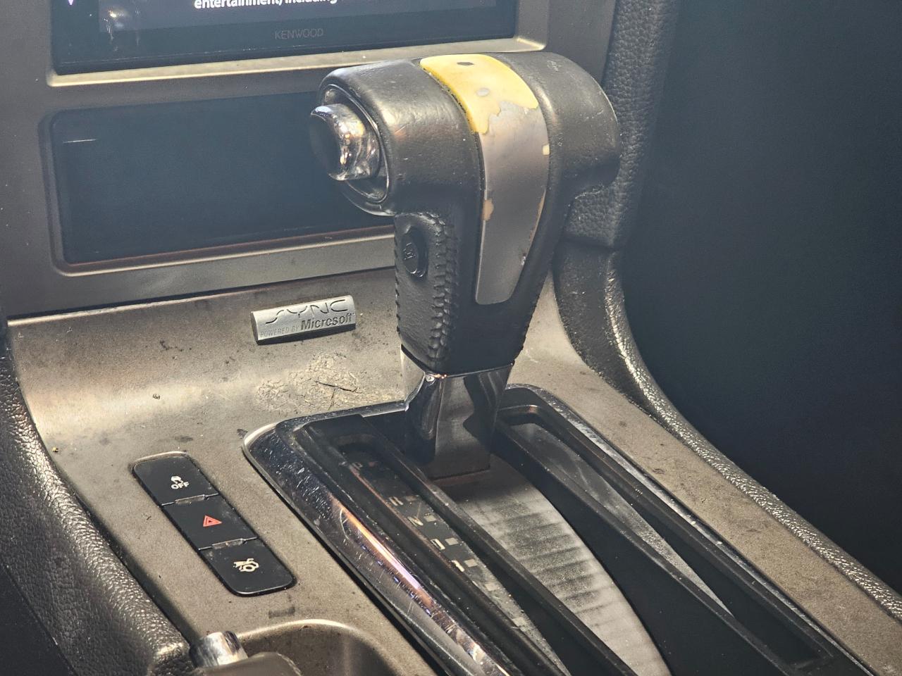 Ford Mustang 2dr Cpe V6 Premium 2012