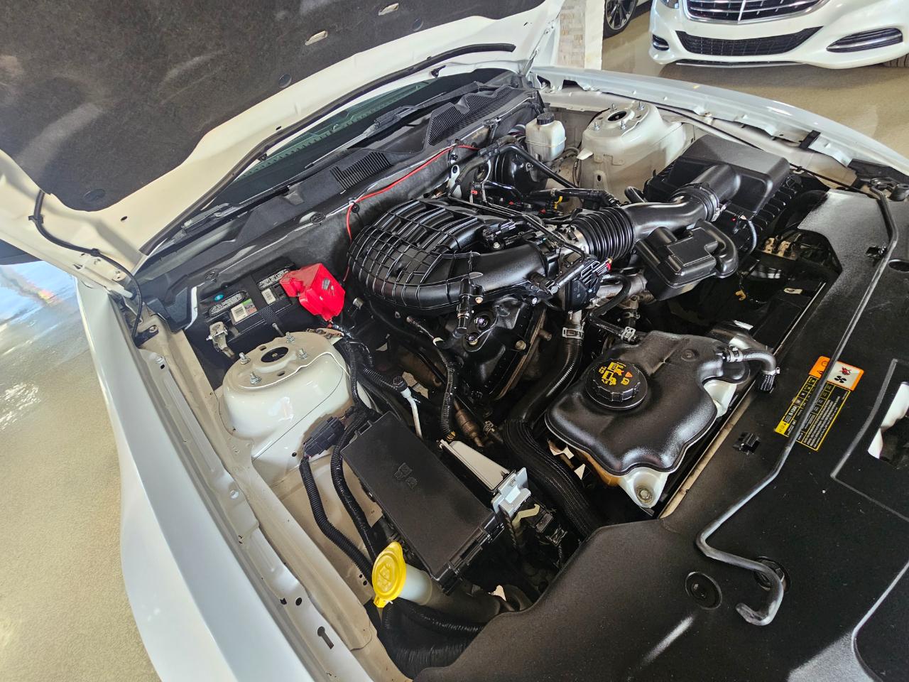 Ford Mustang 2dr Cpe V6 Premium 2012