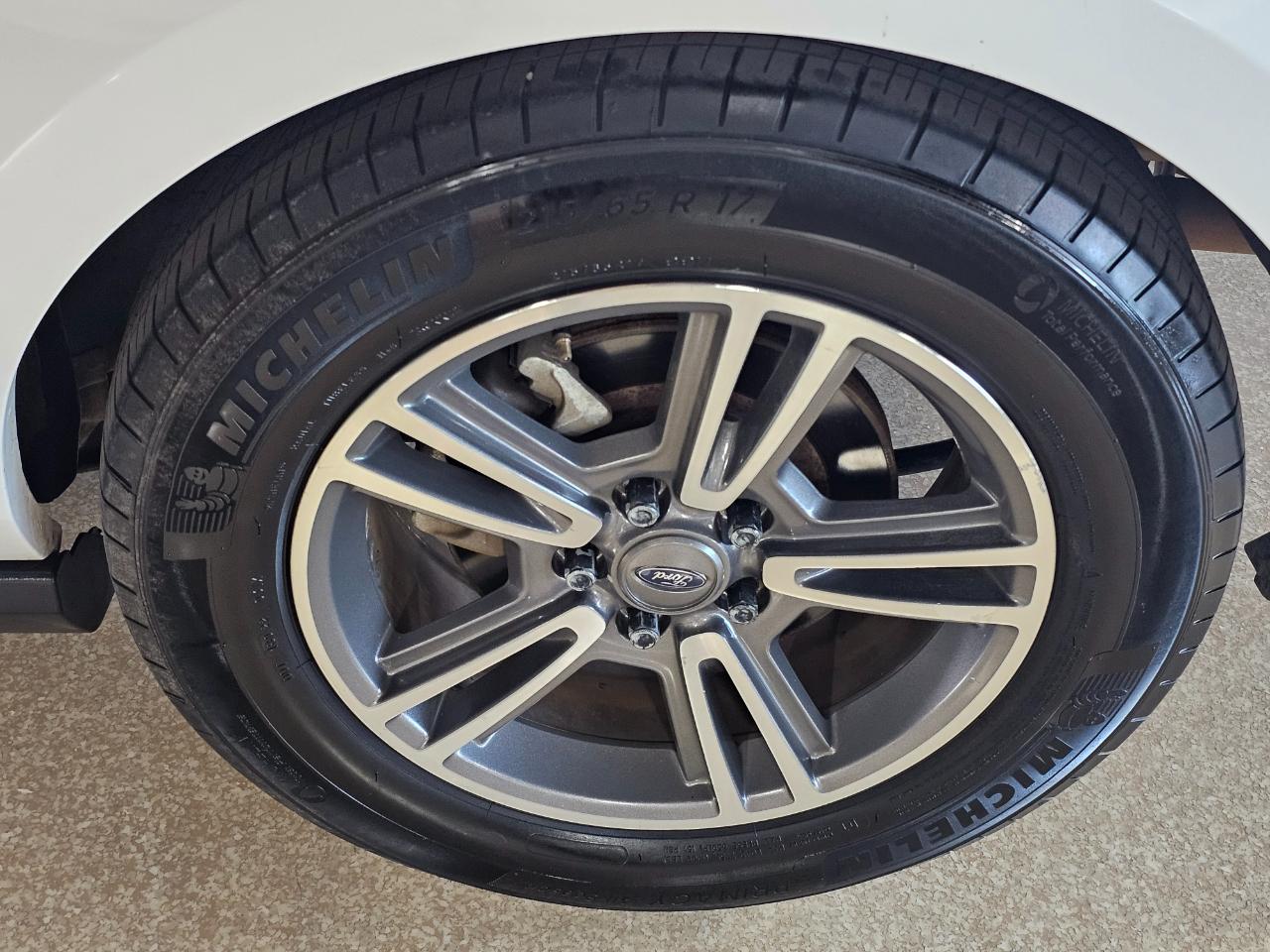 Ford Mustang 2dr Cpe V6 Premium 2012