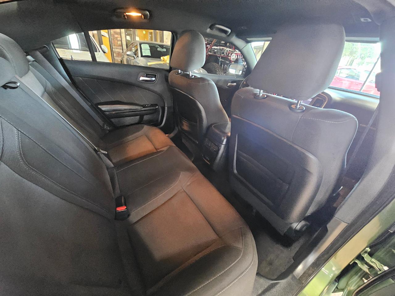 Dodge Charger SXT RWD 2019