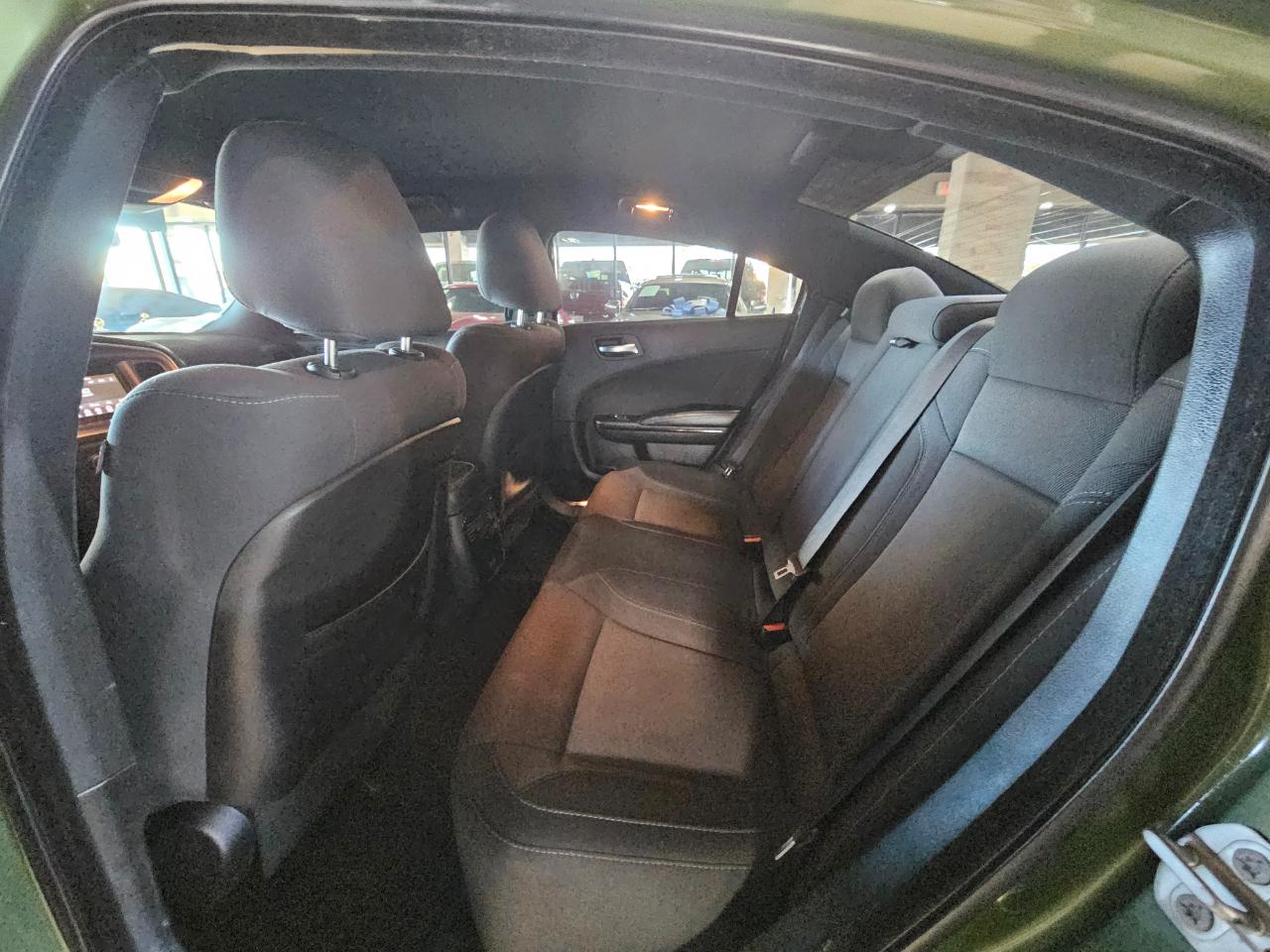 Dodge Charger SXT RWD 2019