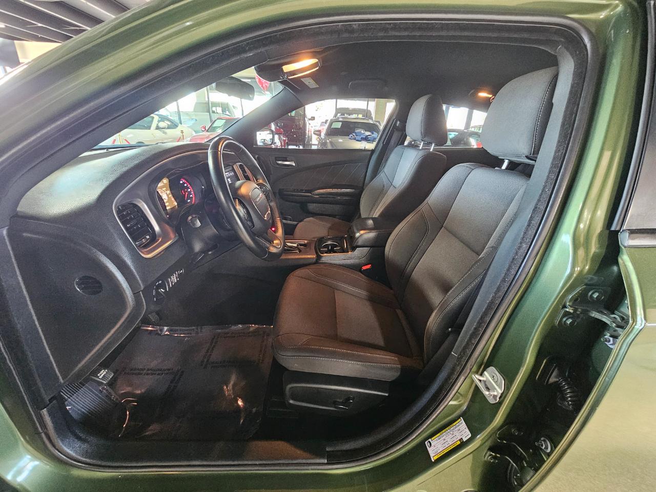 Dodge Charger SXT RWD 2019