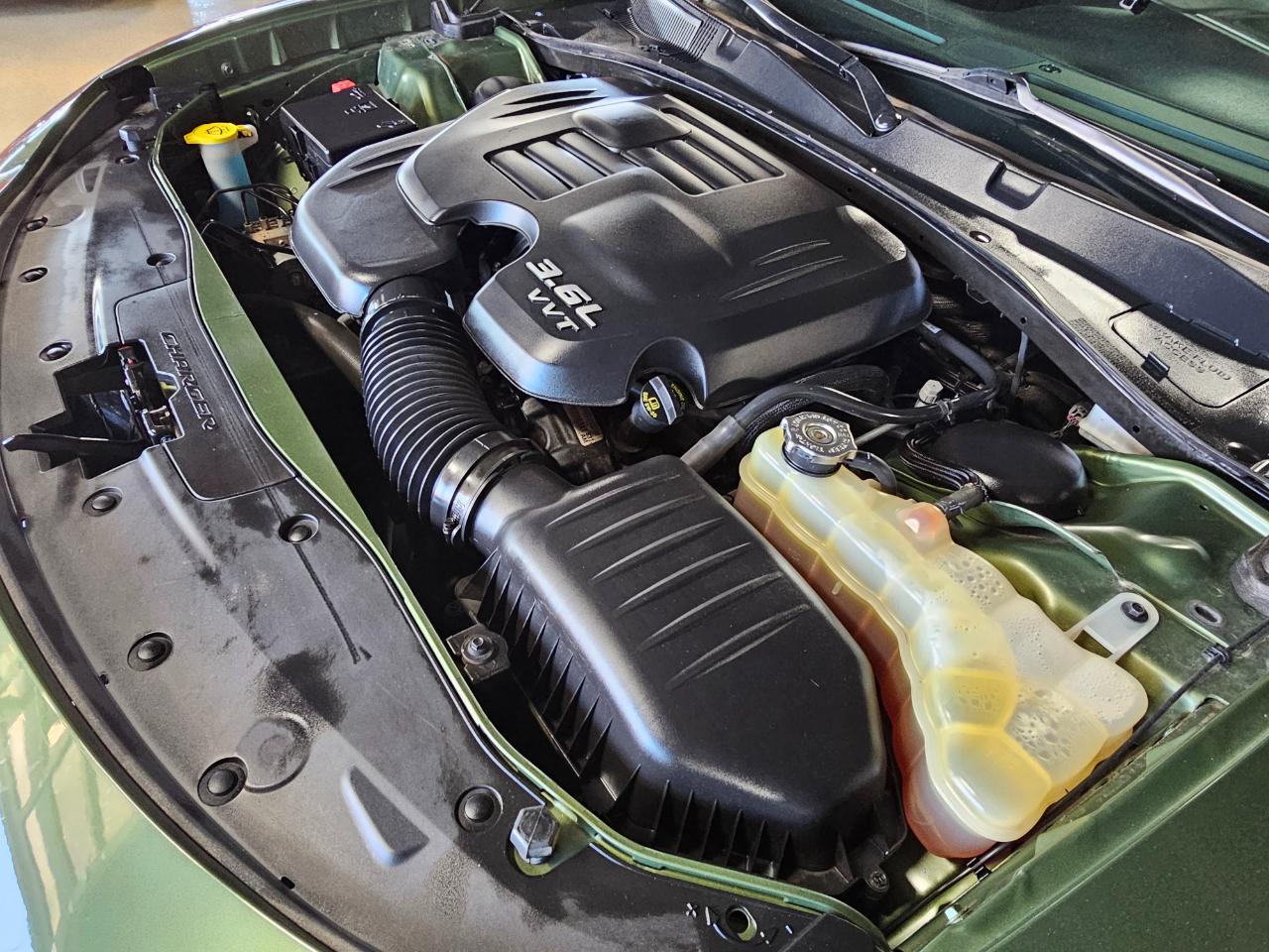 Dodge Charger SXT RWD 2019