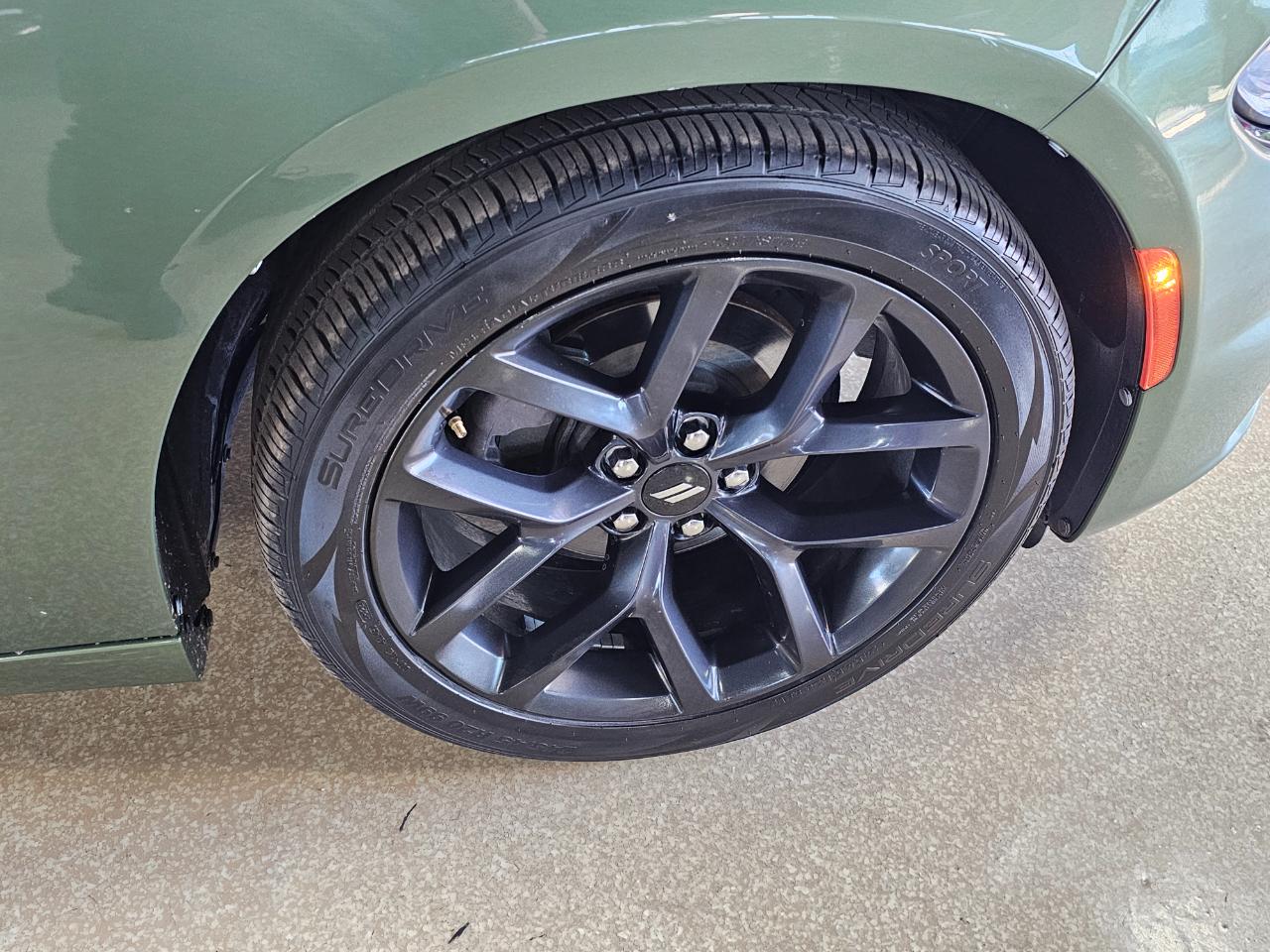 Dodge Charger SXT RWD 2019