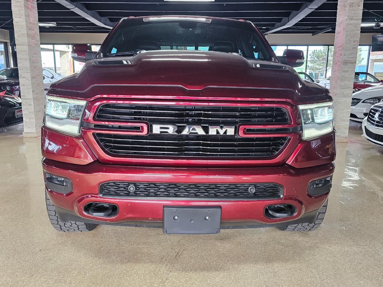 RAM 1500 Laramie 4x4 Crew Cab 5'7" Box 2019