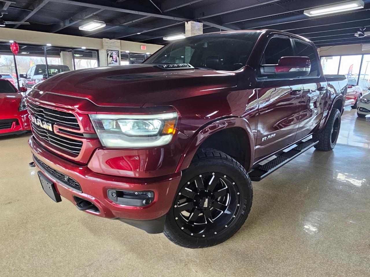 RAM 1500 Laramie 4x4 Crew Cab 5'7" Box 2019