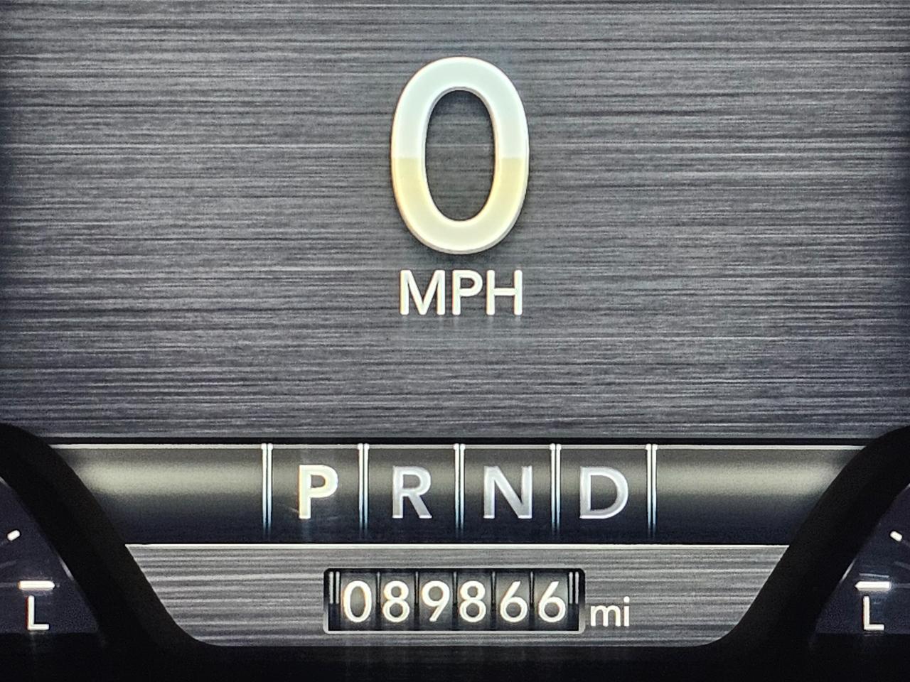 RAM 1500 Laramie 4x4 Crew Cab 5'7" Box 2019