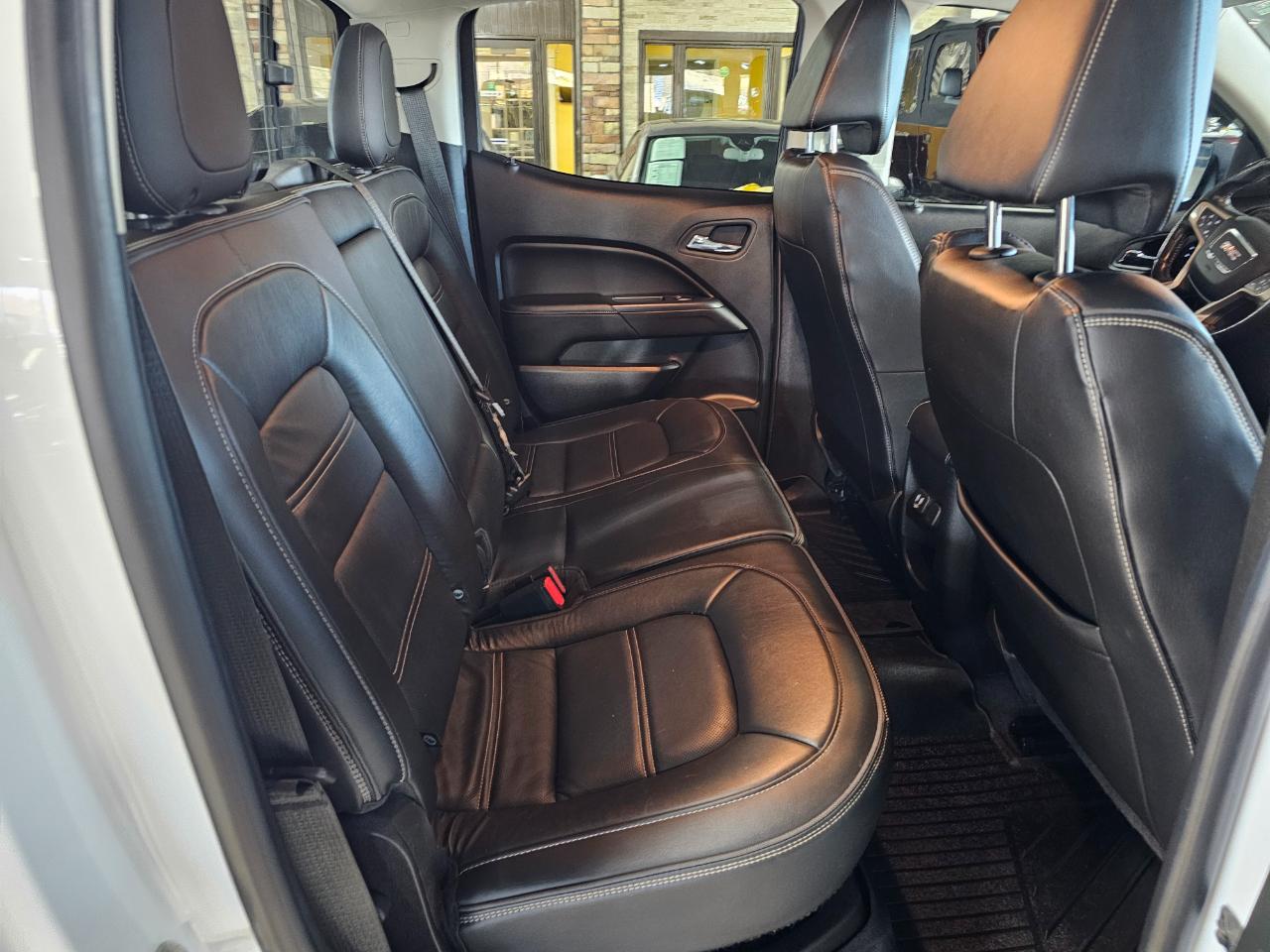 GMC Canyon 4WD Crew Cab 128.3" Denali 2019