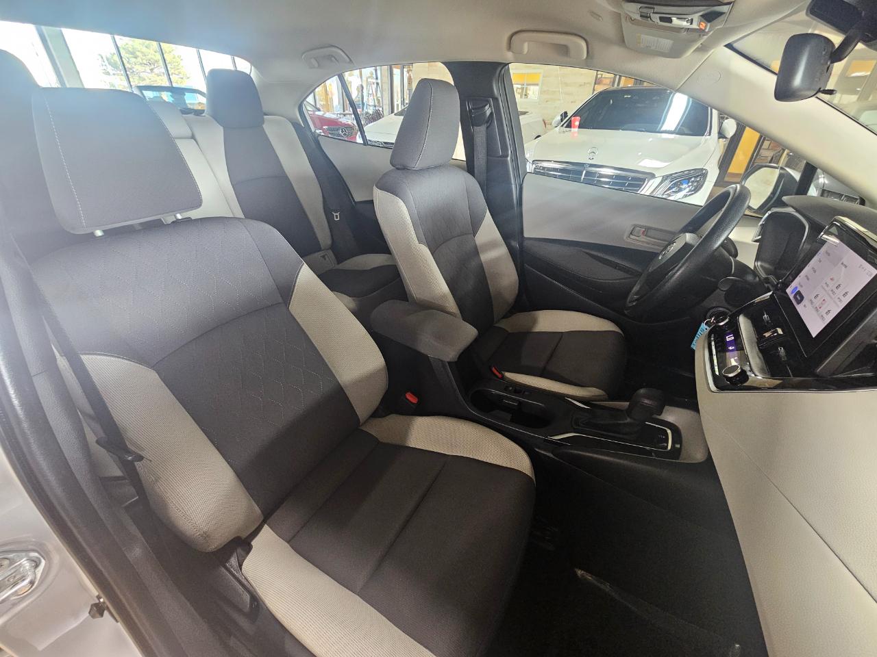 Toyota Corolla LE CVT (Natl) 2023