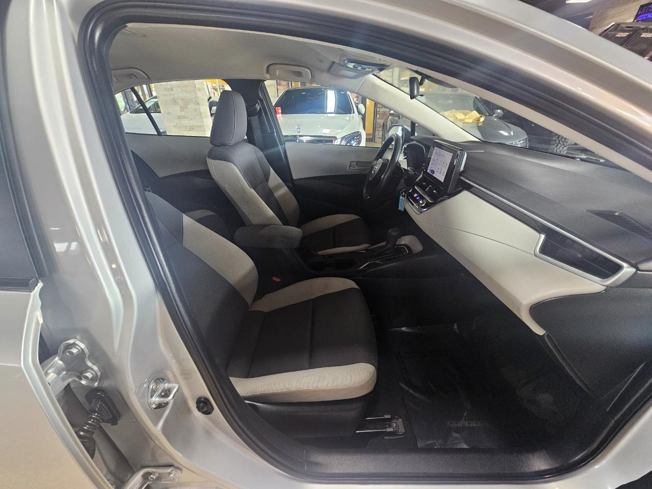 Toyota Corolla LE CVT (Natl) 2023