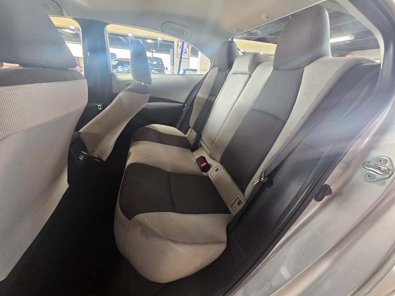 Toyota Corolla LE CVT (Natl) 2023