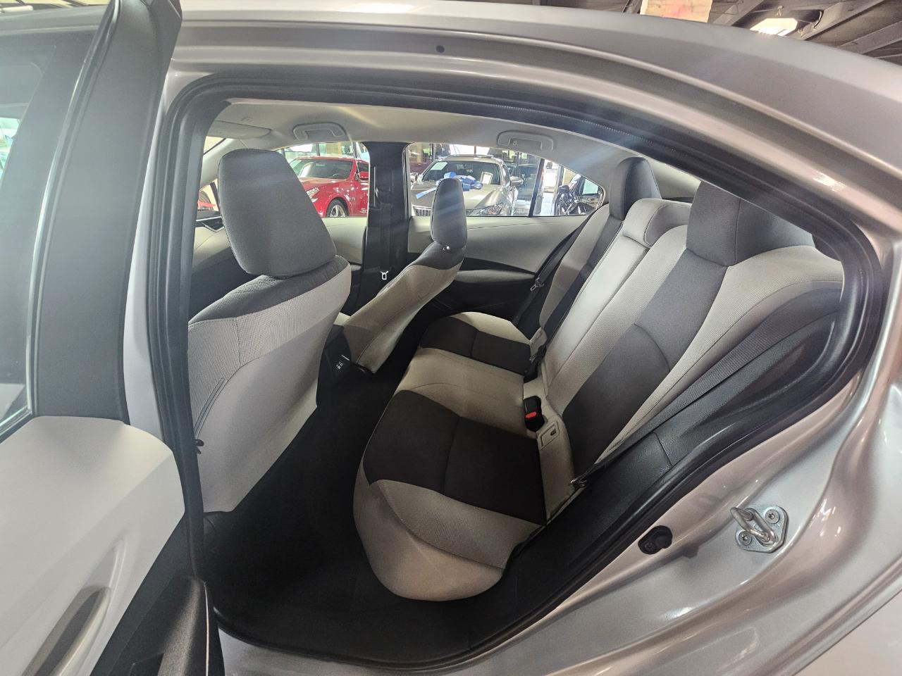 Toyota Corolla LE CVT (Natl) 2023