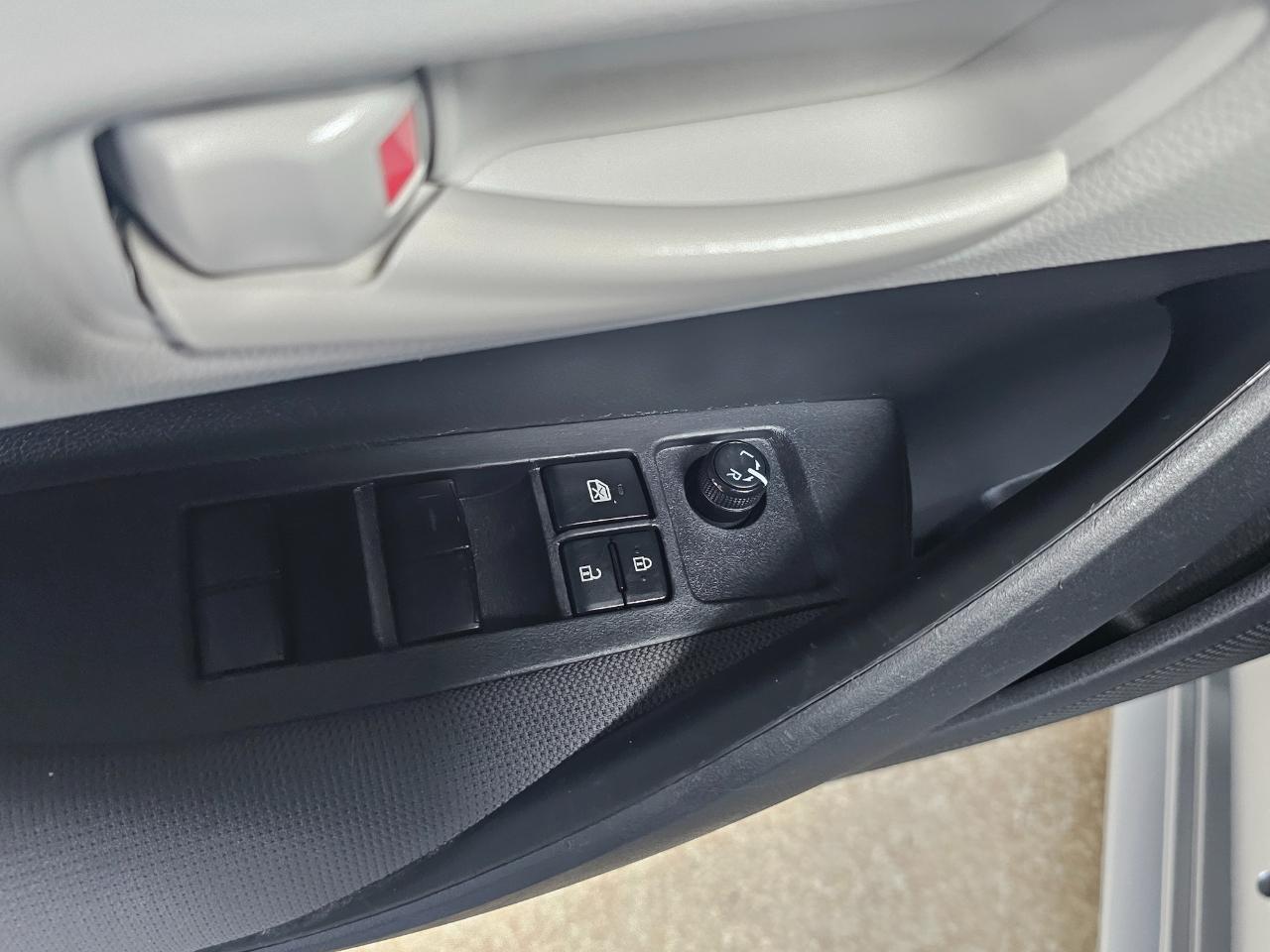 Toyota Corolla LE CVT (Natl) 2023