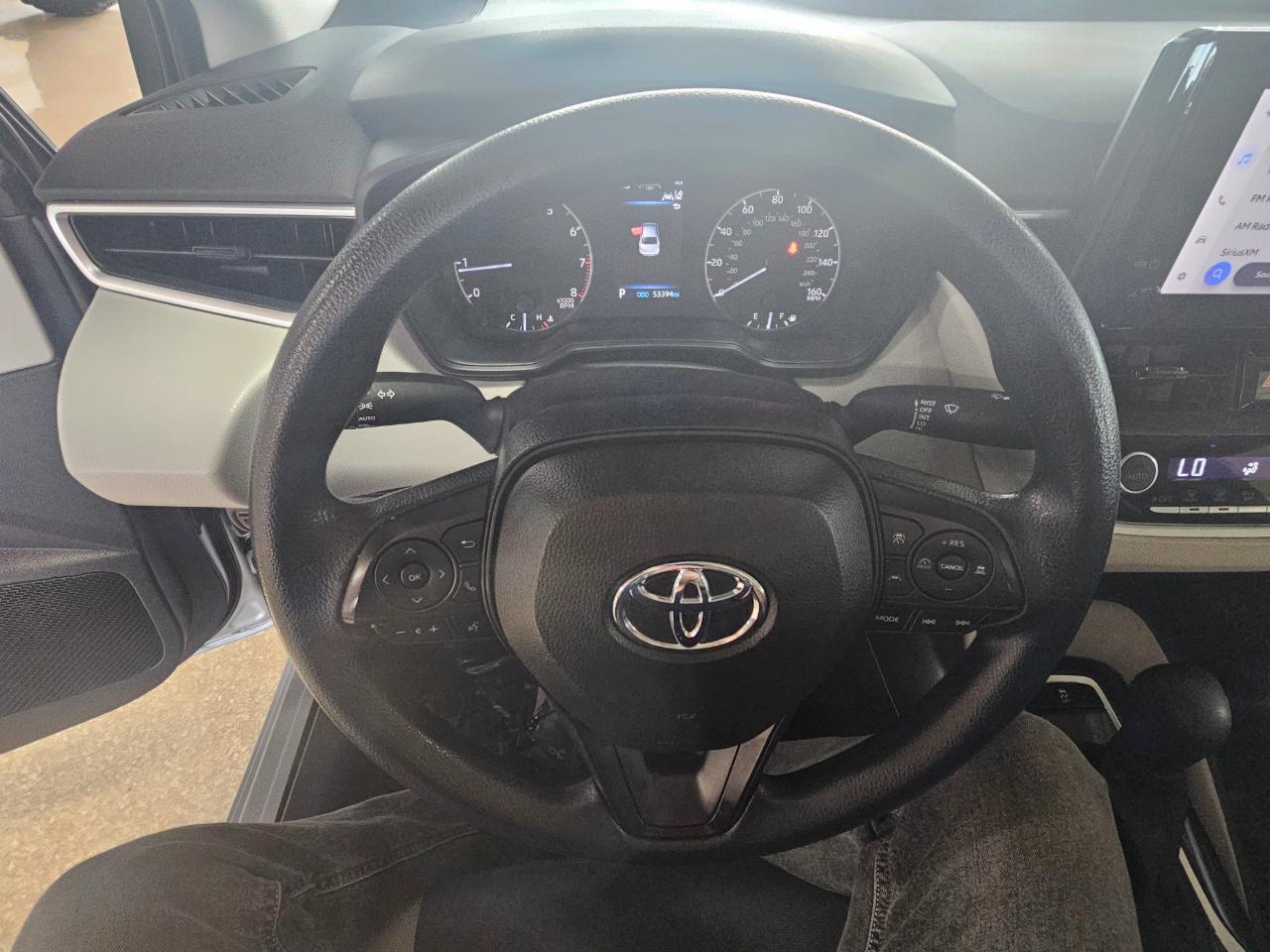 Toyota Corolla LE CVT (Natl) 2023