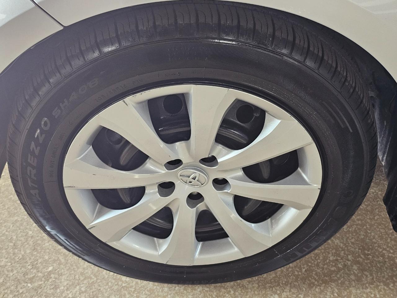 Toyota Corolla LE CVT (Natl) 2023