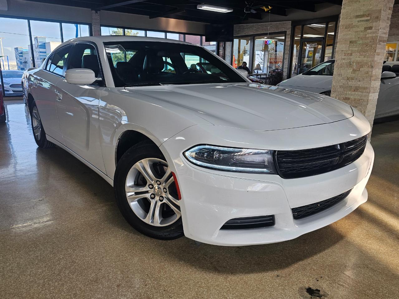 Dodge Charger SXT RWD 2021