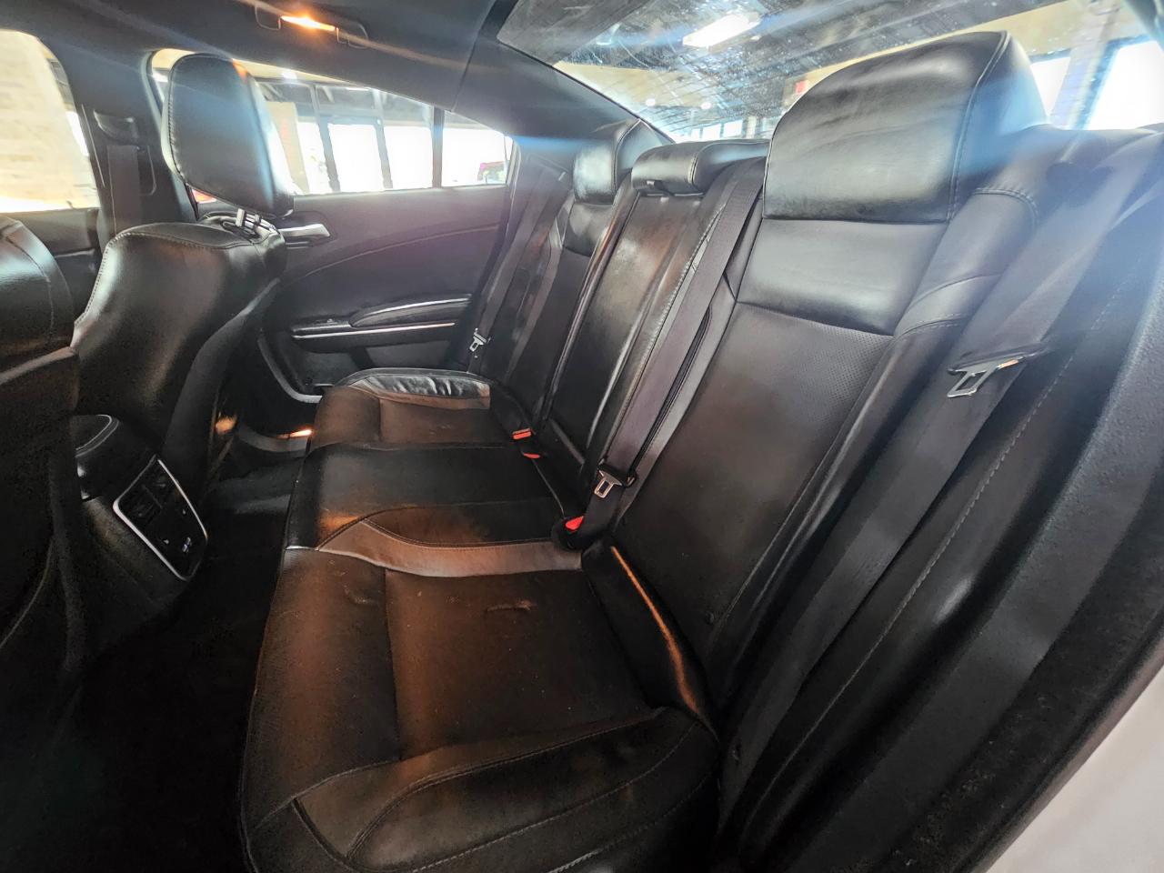 Dodge Charger SXT RWD 2021