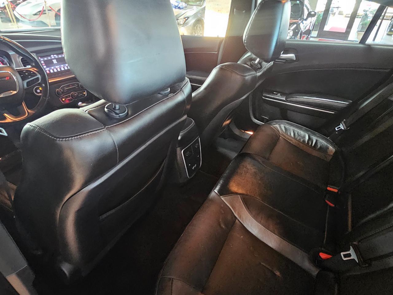 Dodge Charger SXT RWD 2021