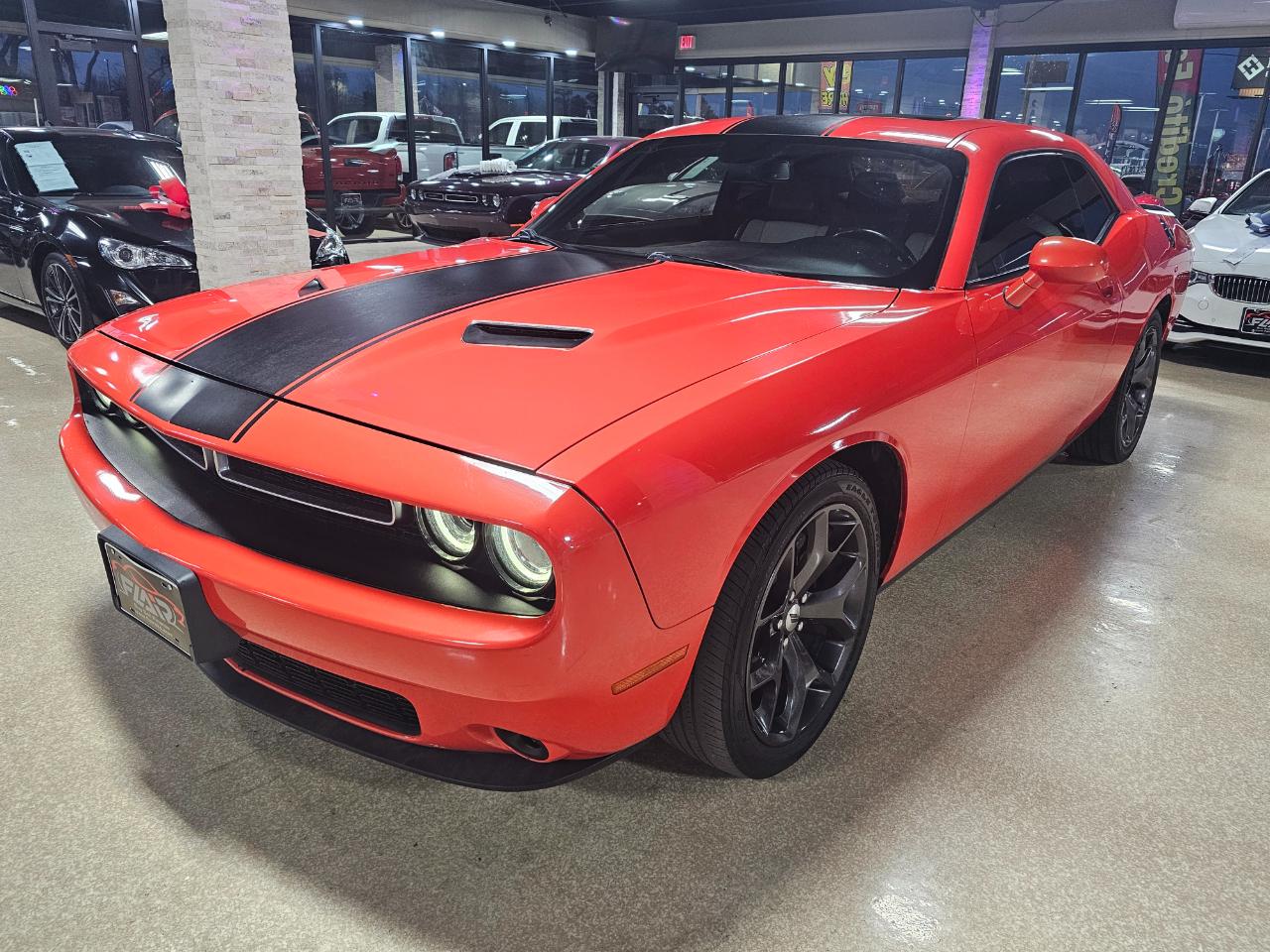 Dodge Challenger SXT Plus Coupe 2017