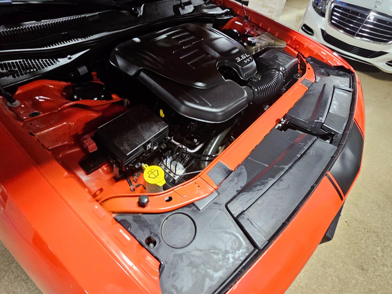 Dodge Challenger SXT Plus Coupe 2017