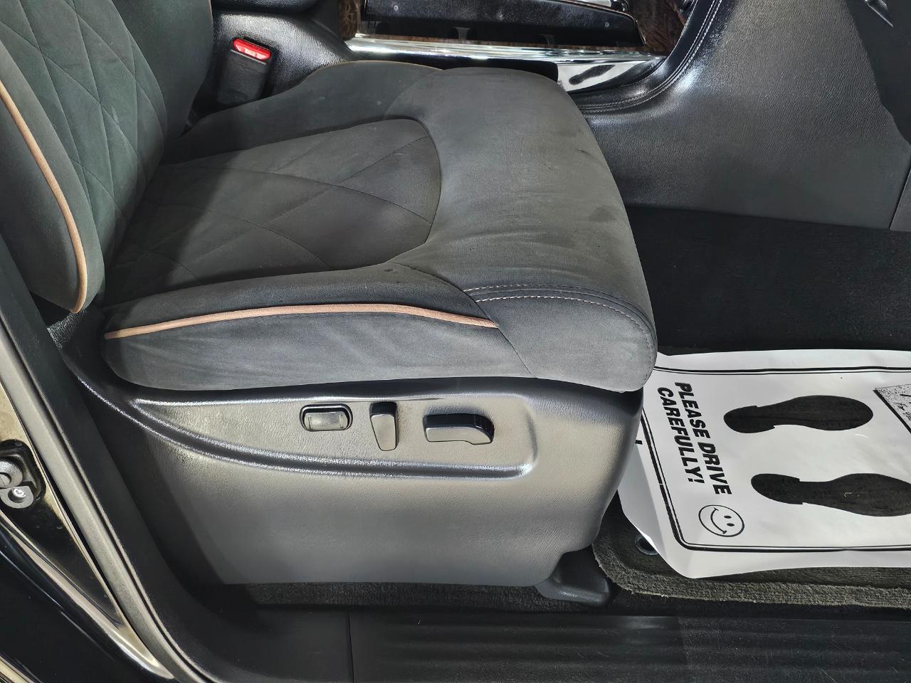 Nissan Armada 4x4 SV 2019