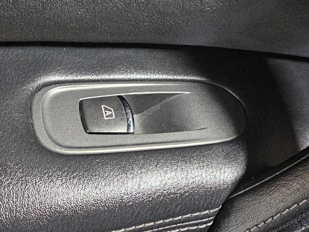 Nissan Armada 4x4 SV 2019