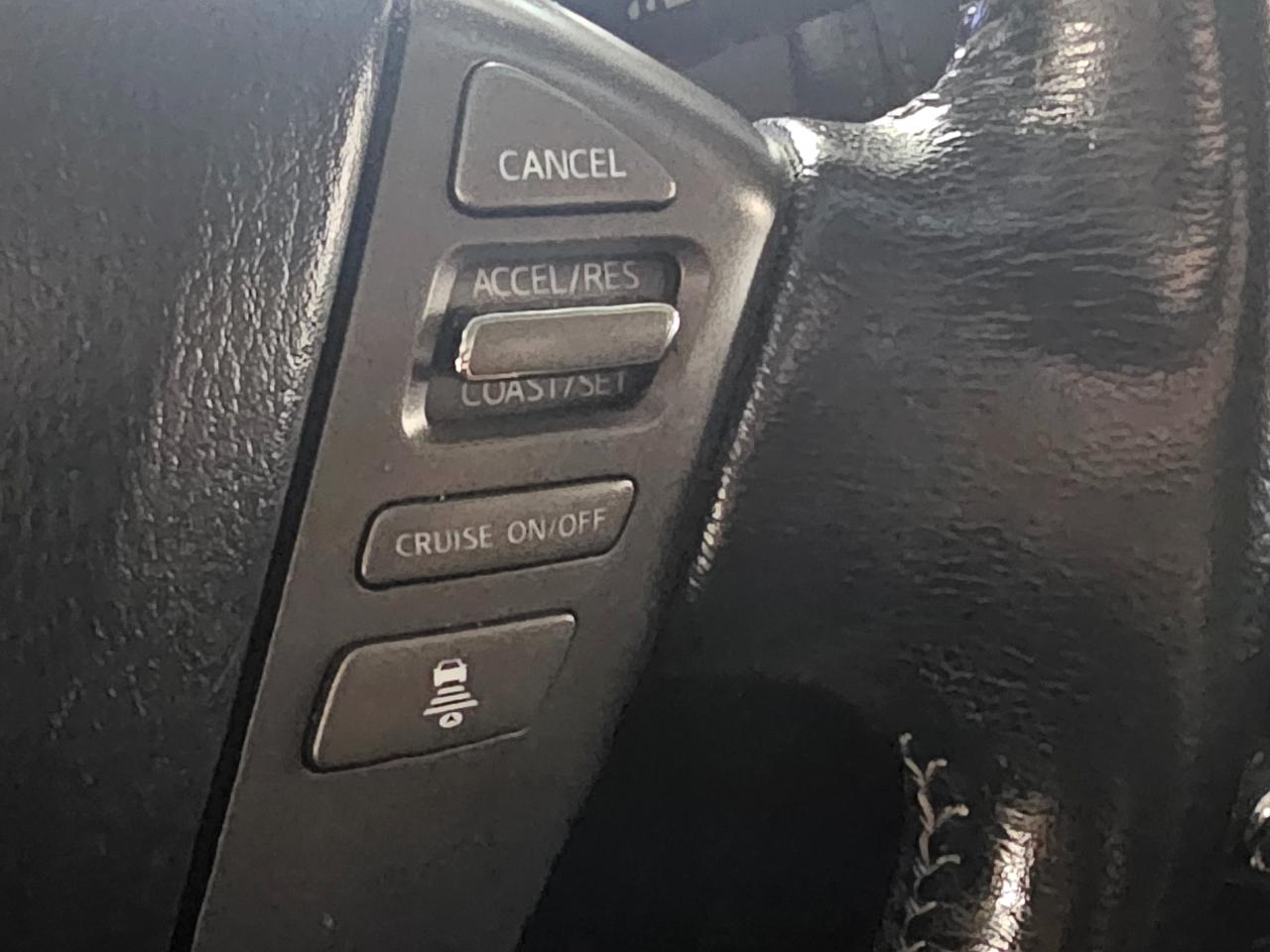 Nissan Armada 4x4 SV 2019