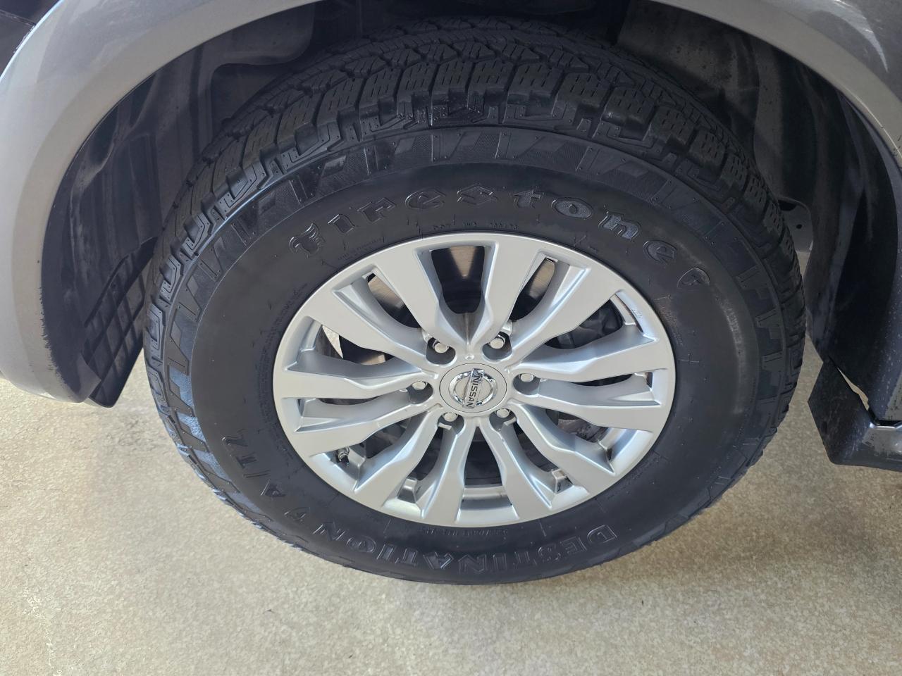 Nissan Armada 4x4 SV 2019