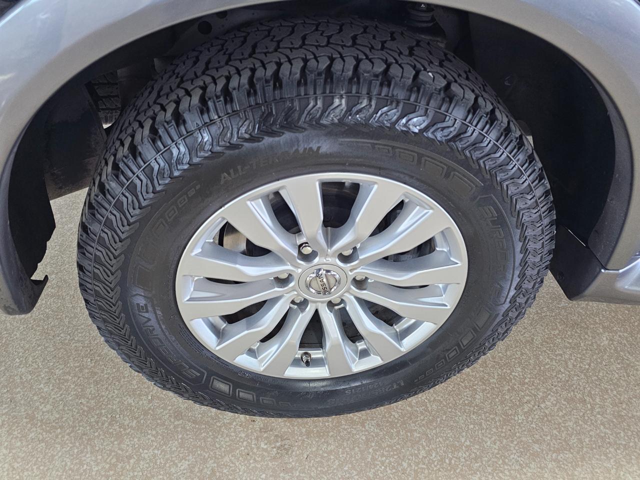 Nissan Armada 4x4 SV 2019