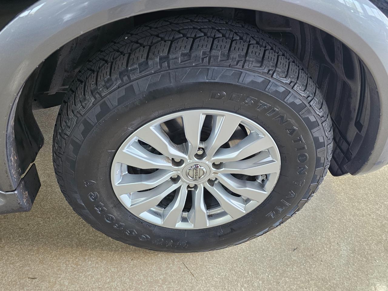 Nissan Armada 4x4 SV 2019