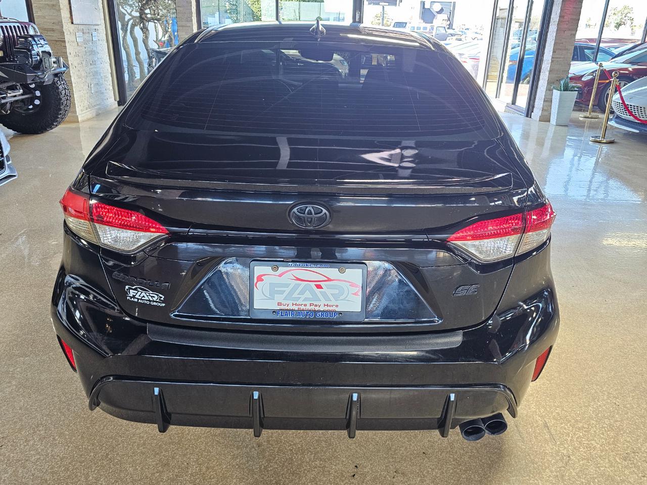 Toyota Corolla SE CVT (Natl) 2024