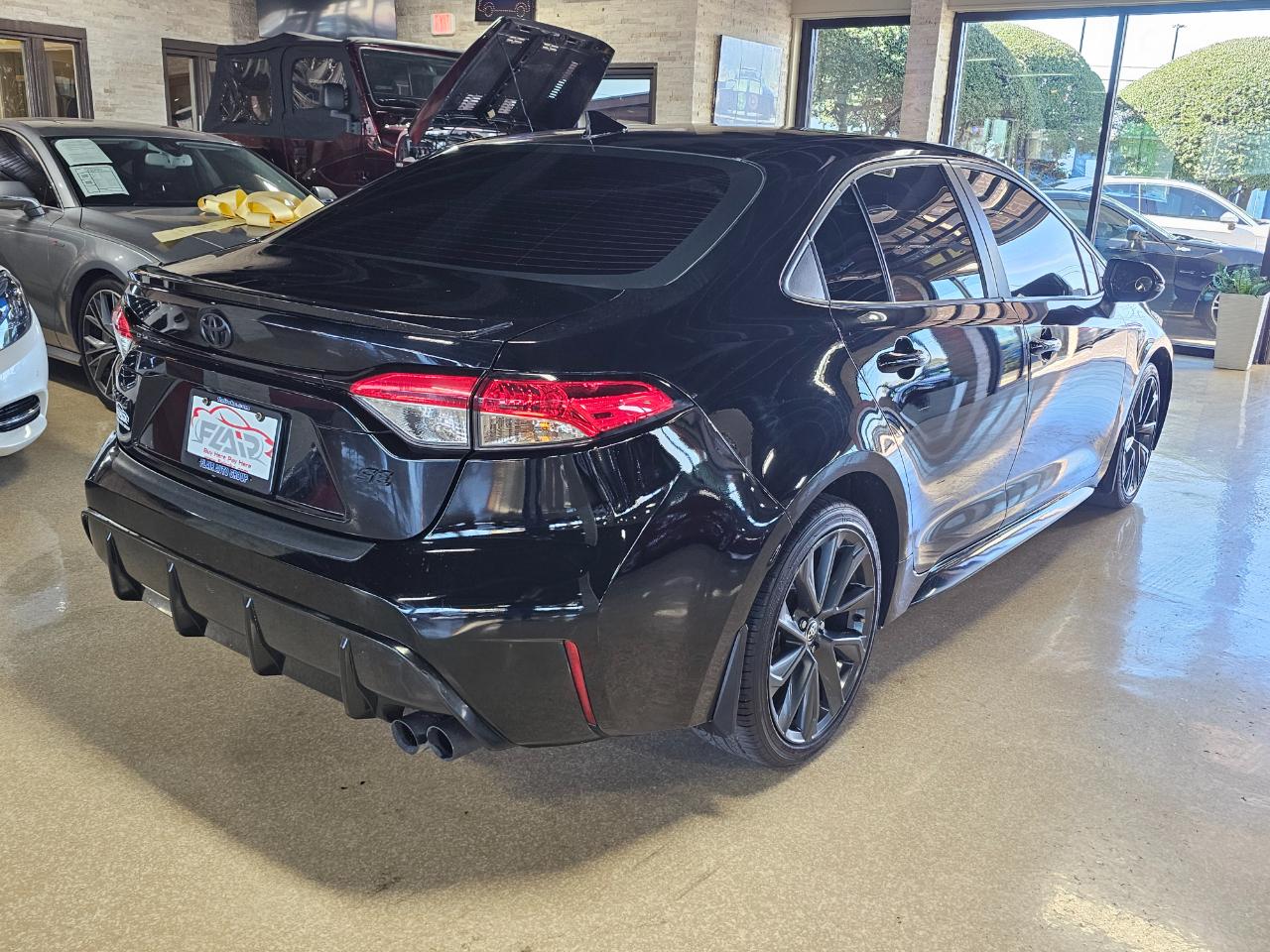 Toyota Corolla SE CVT (Natl) 2024