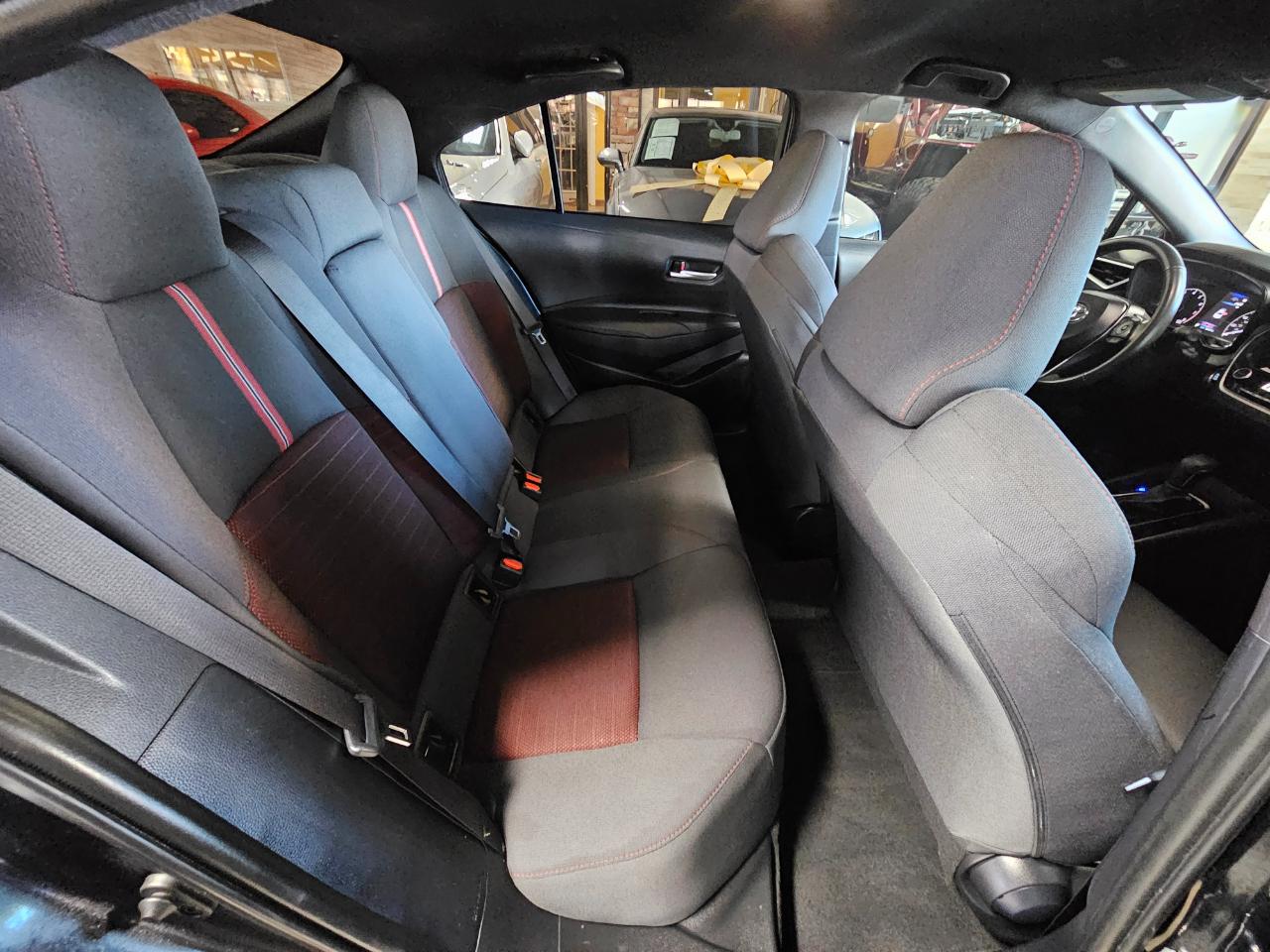 Toyota Corolla SE CVT (Natl) 2024