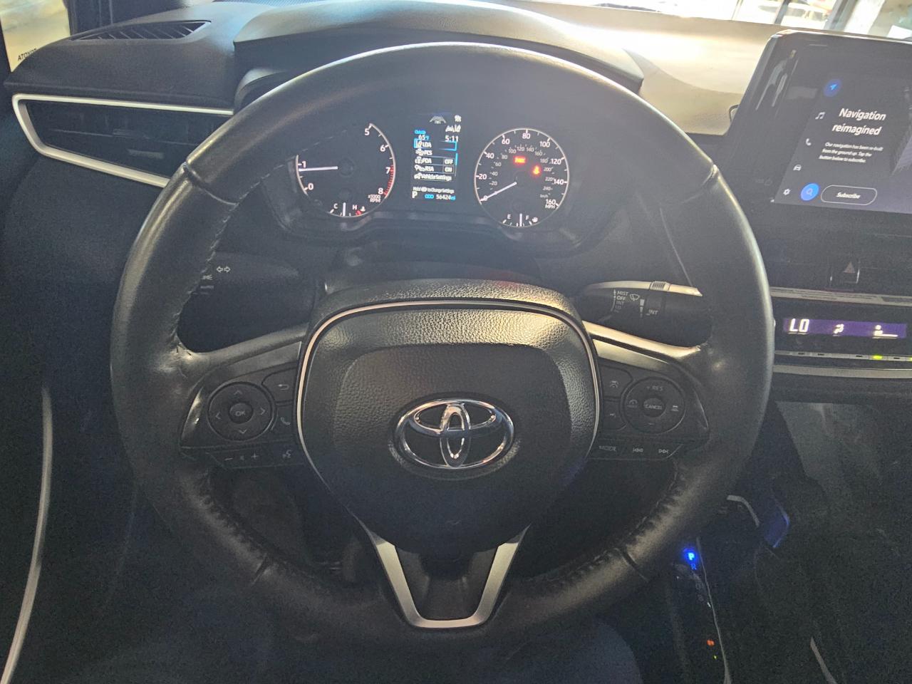 Toyota Corolla SE CVT (Natl) 2024