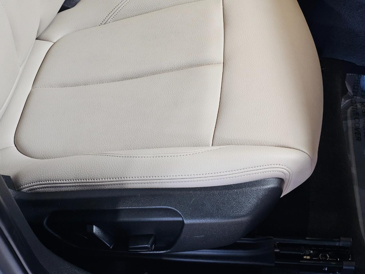 BMW X1 xDrive28i Sports Activity Vehicle 2021