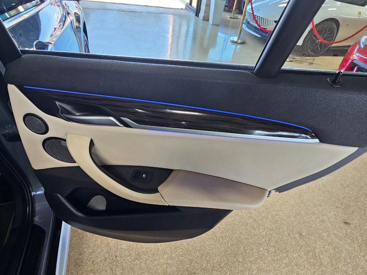 BMW X1 xDrive28i Sports Activity Vehicle 2021